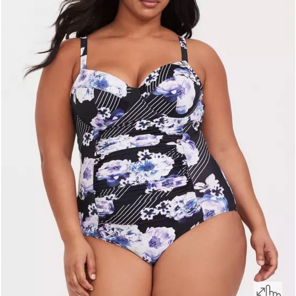 Torrid Floral Print Women's Swimsuit 3X